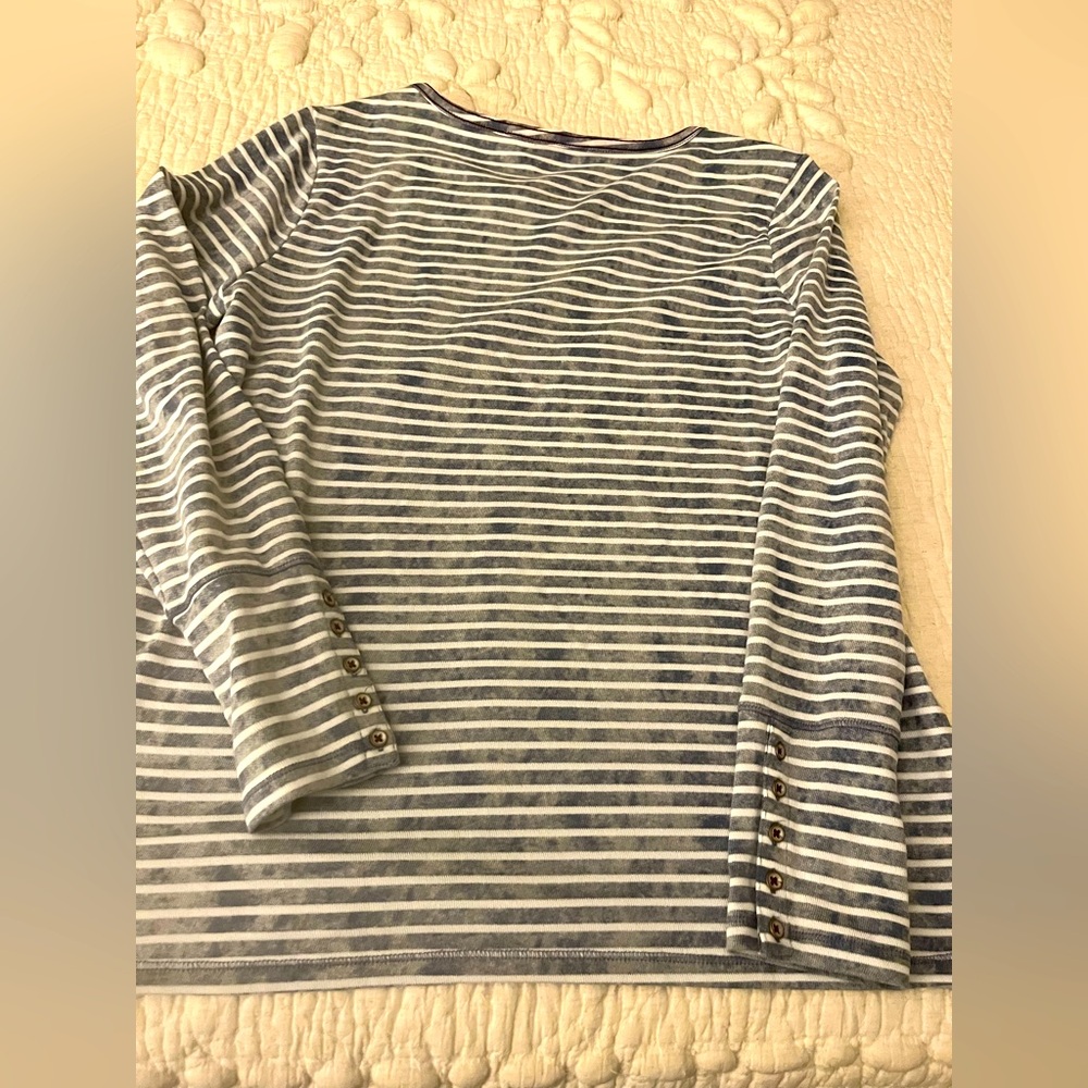 Ladies long sleeve striped shirt size Xl Lucky Brand